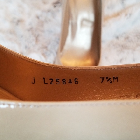 Stuart Weitzman Beatrix Nude Pumps size 7.5 - Picture 4 of 8